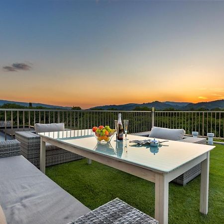 Contemporary Apartment With Rooftop Terrace In Μαριμπόρ Εξωτερικό φωτογραφία